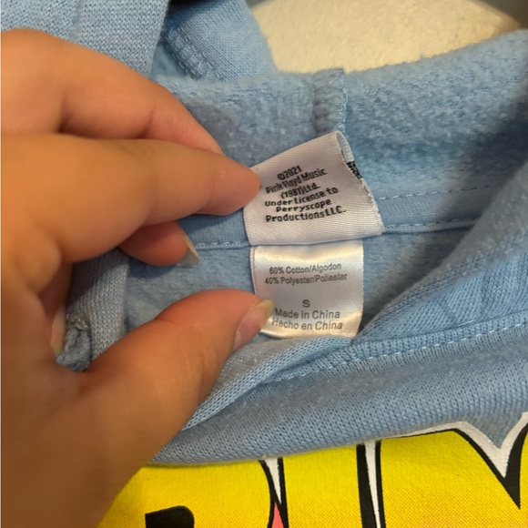 Baby blue Pink Floyd hoodie - Picture 3 of 5